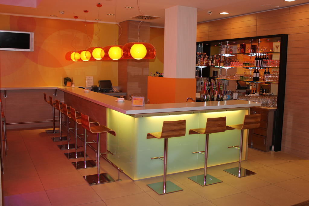 Ibis Wien Messe Exterior photo