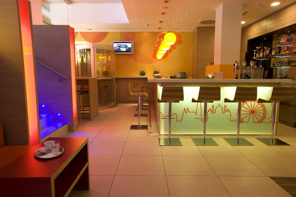 Ibis Wien Messe Exterior photo