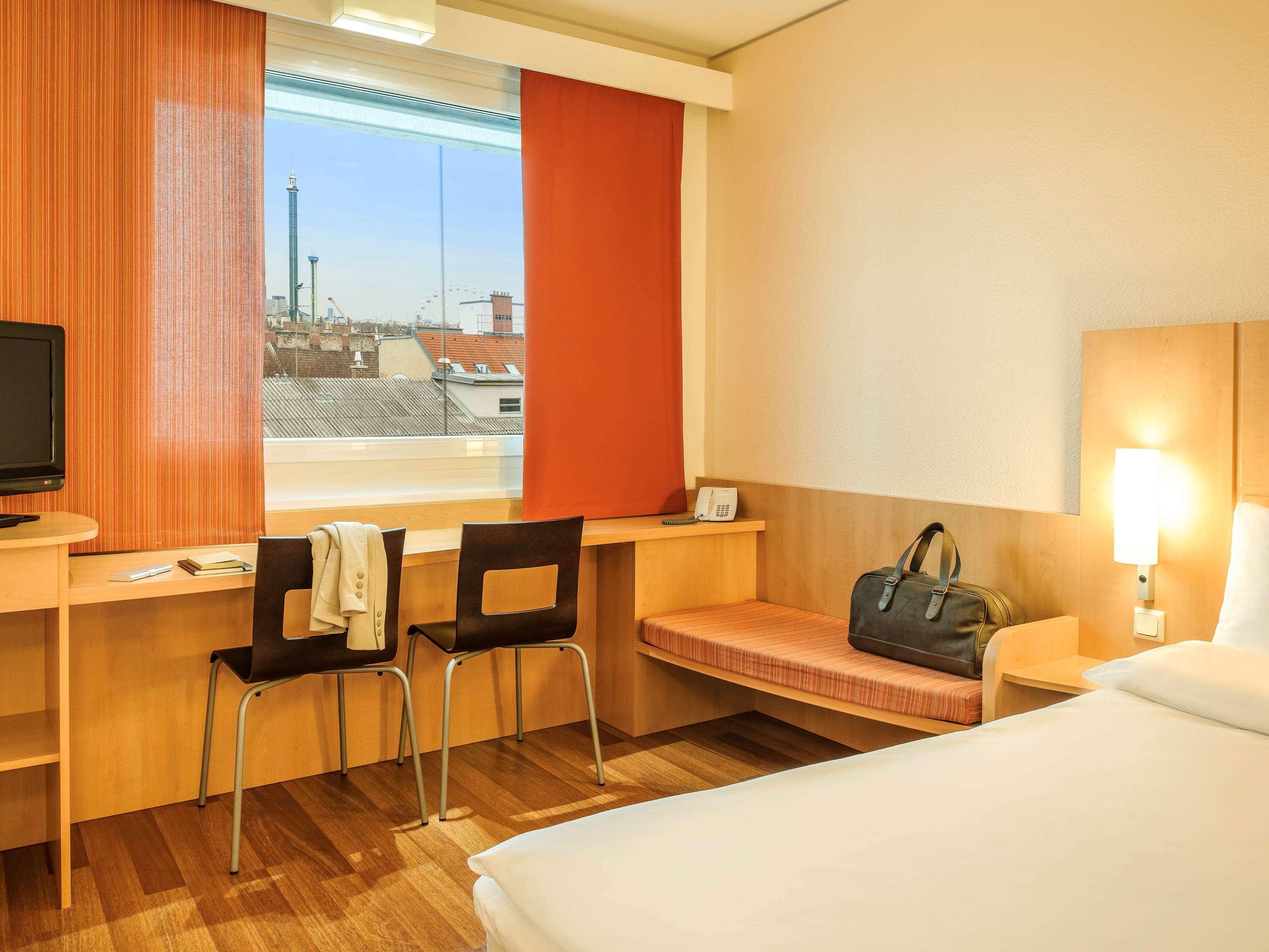 Ibis Wien Messe Exterior photo