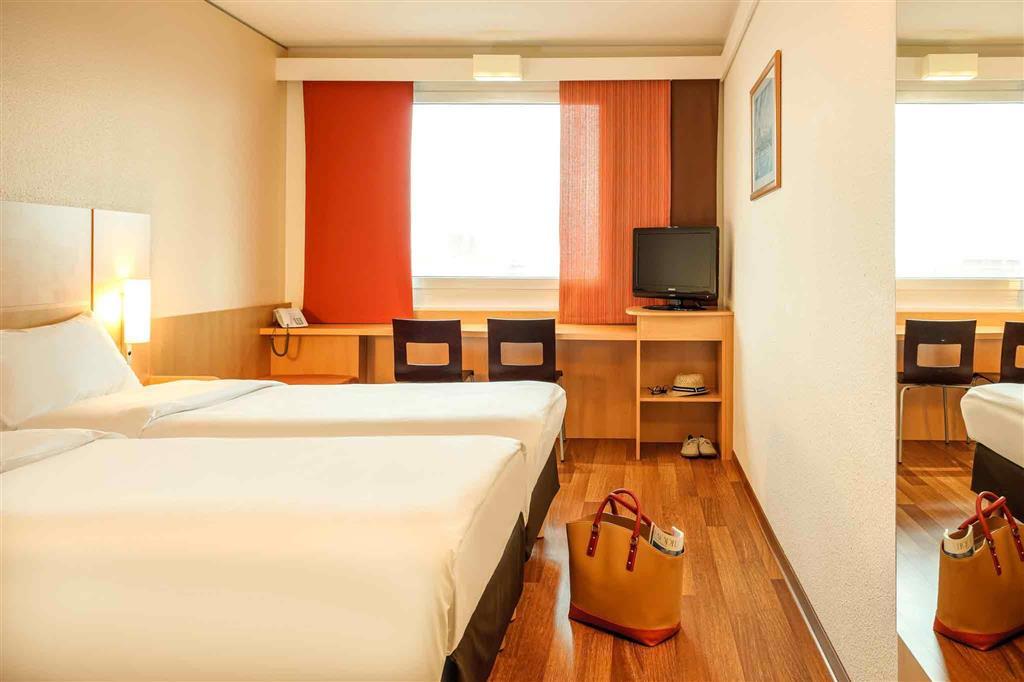 Ibis Wien Messe Exterior photo