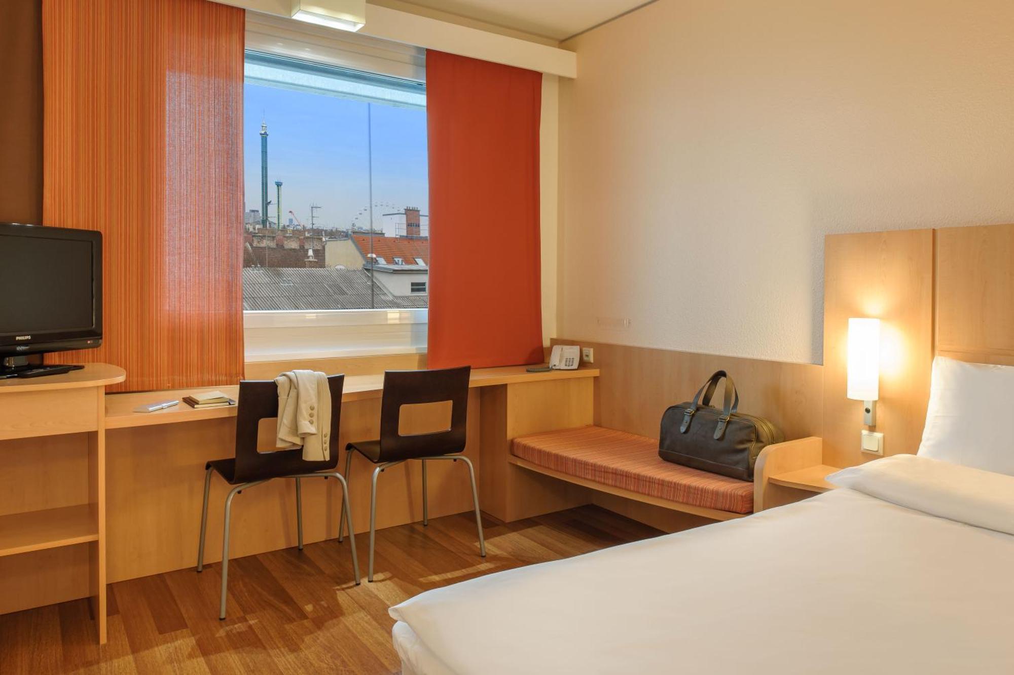 Ibis Wien Messe Exterior photo