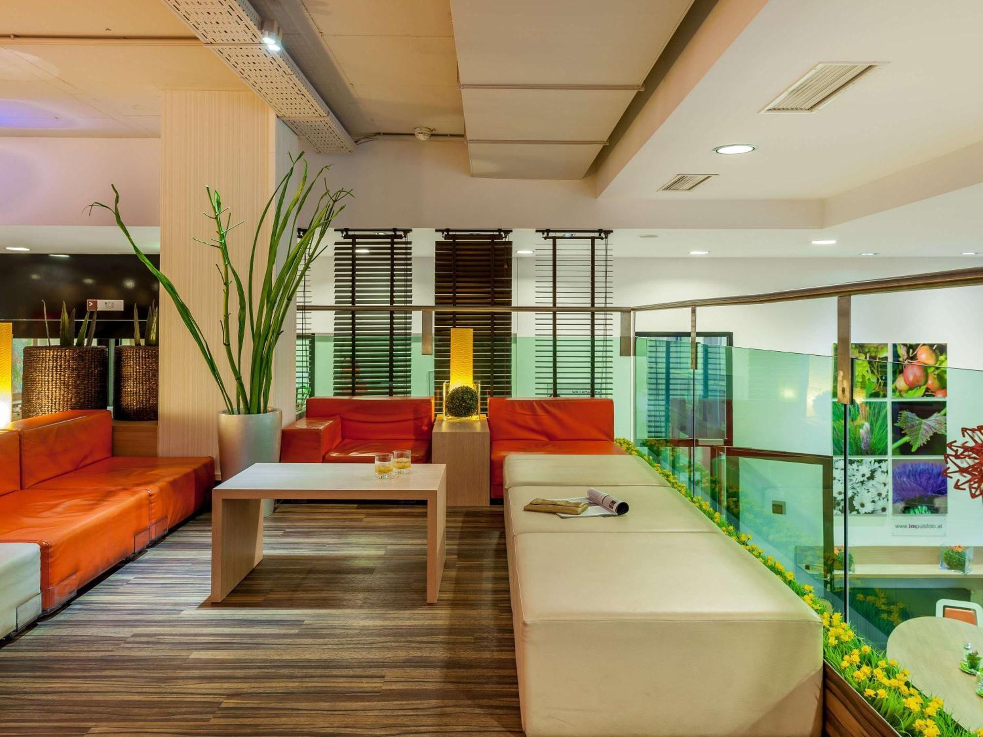 Ibis Wien Messe Exterior photo